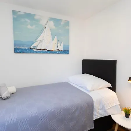 Modern Cozy Bonnie In Center Of Split. Apartment *