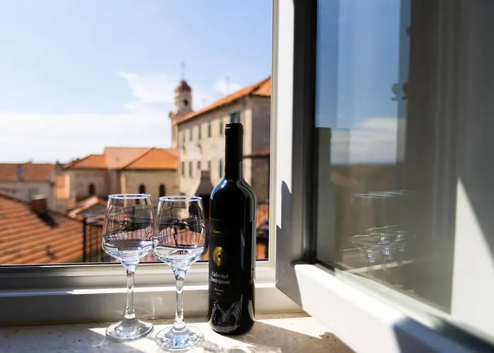 Modern Cozy Bonnie In Center Of Split. شقة